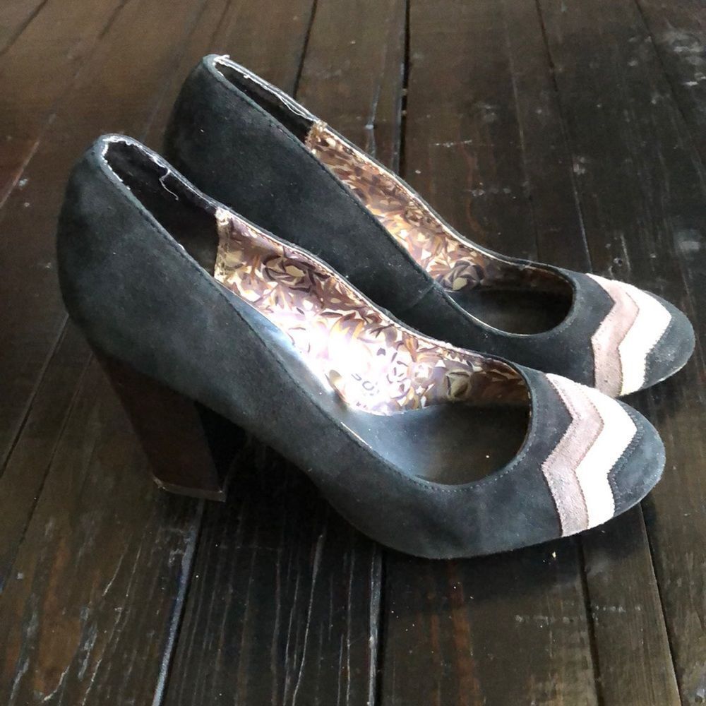 Missoni for Target Stacked 4” Heel Suede Size 7